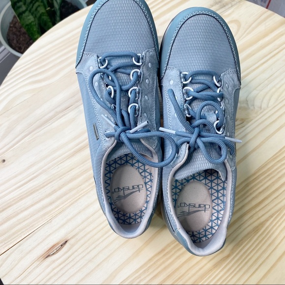 dansko peggy sneaker